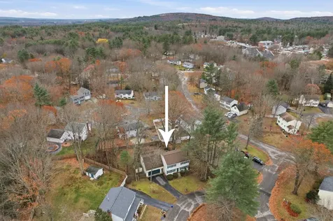 4 Bellflower Circle Concord NH 03303