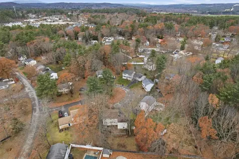 4 Bellflower Circle Concord NH 03303