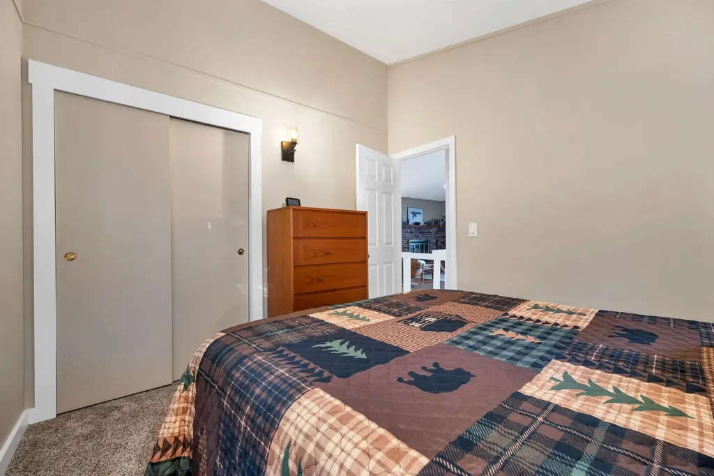 69 Grandview Drive Woodstock NH 03293