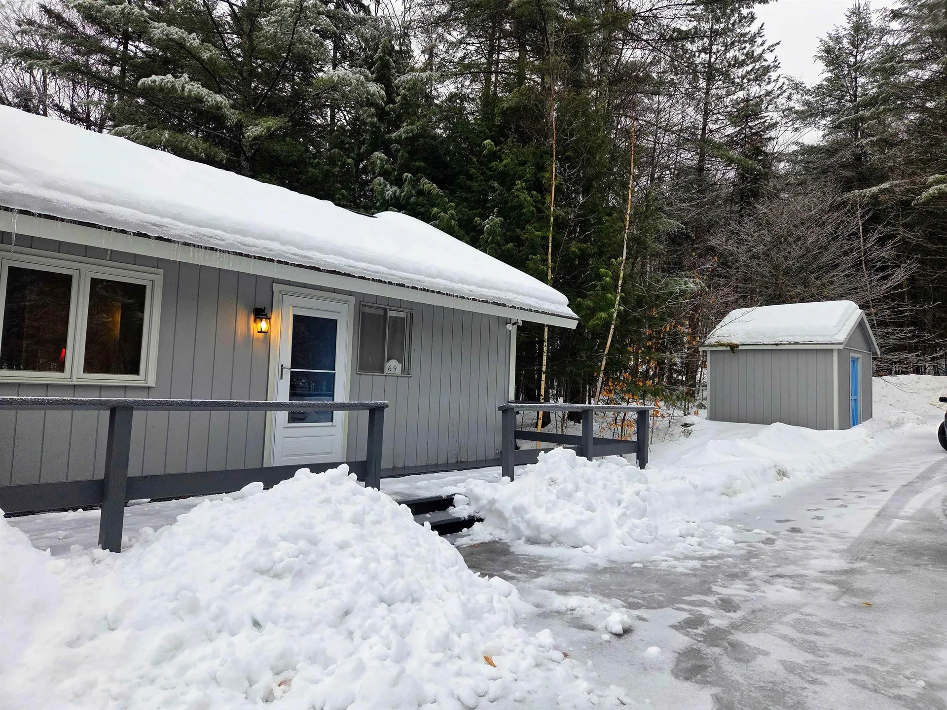 69 Grandview Drive Woodstock NH 03293