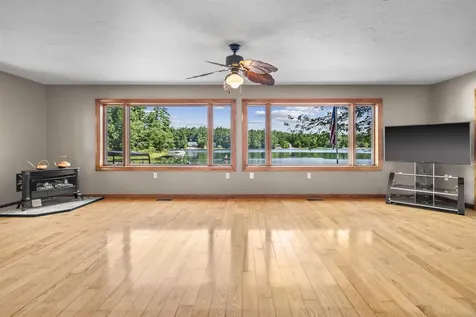 164 Gardners Grove Belmont NH 03220