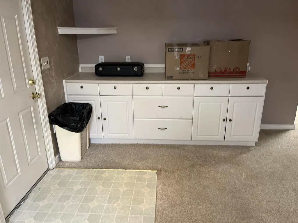 10 Checkerberry Lane Londonderry NH 03053