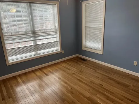 10 Checkerberry Lane Londonderry NH 03053