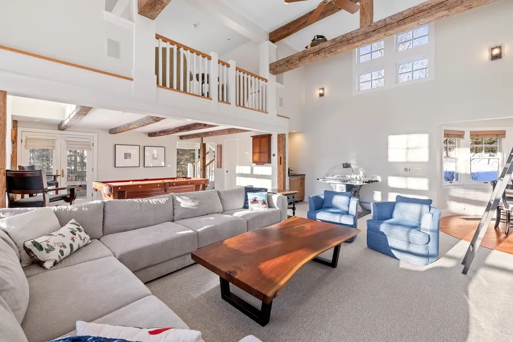 67 High Meadow Road Winhall VT 05340