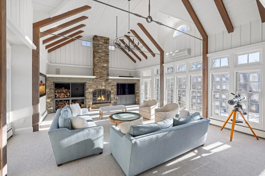 67 High Meadow Road Winhall VT 05340