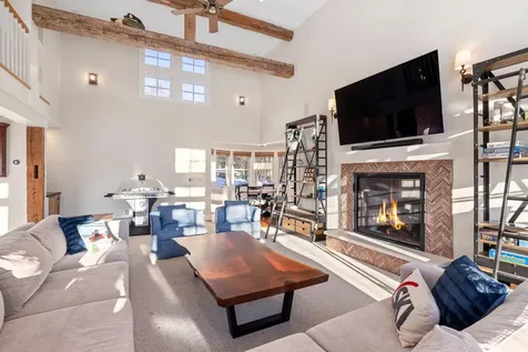 67 High Meadow Road Winhall VT 05340