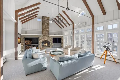 67 High Meadow Road Winhall VT 05340