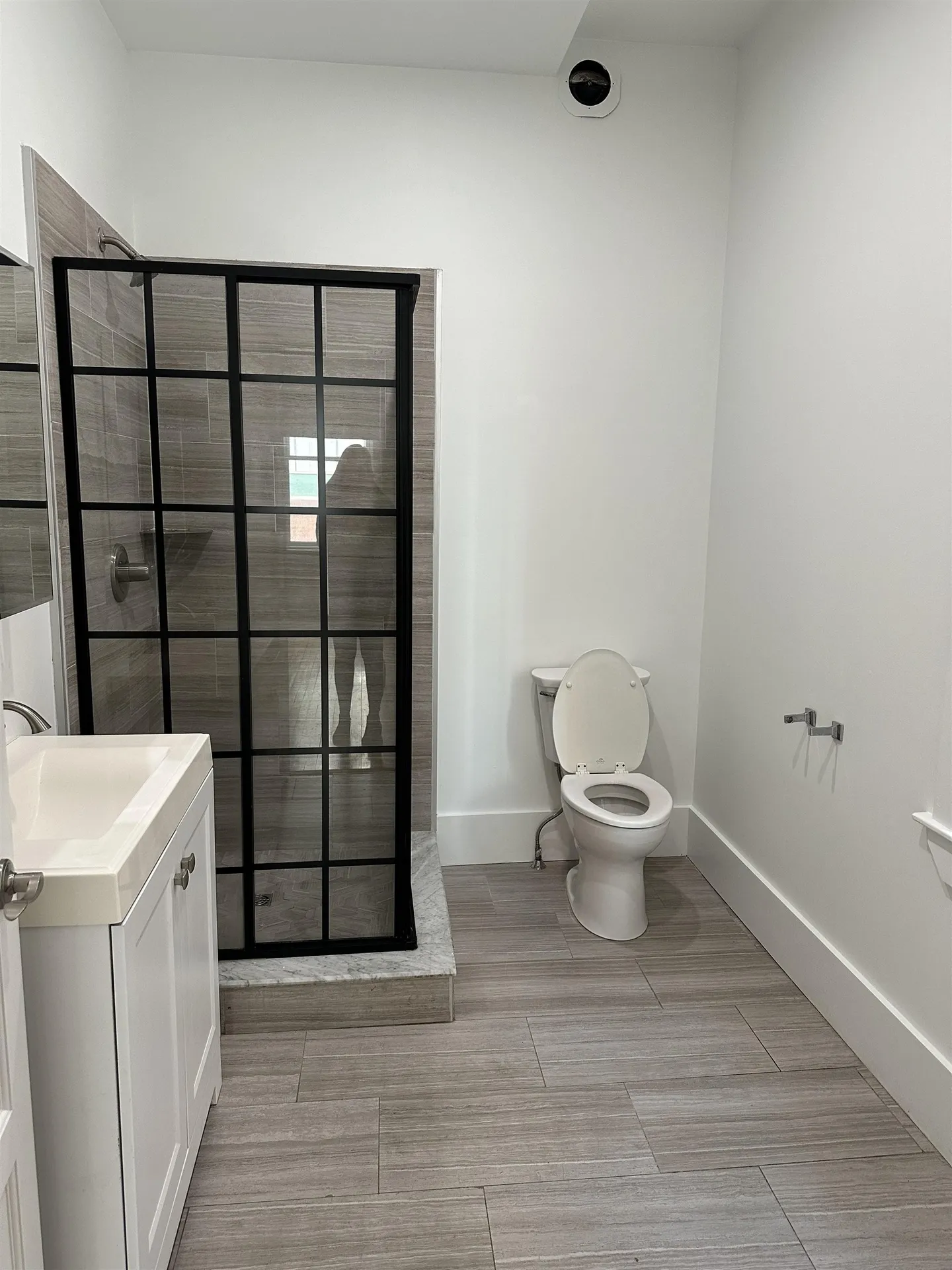 4 Elliot Street Brattleboro VT 05301