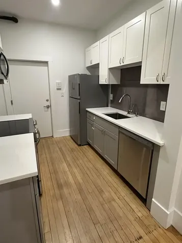 4 Elliot Street Brattleboro VT 05301