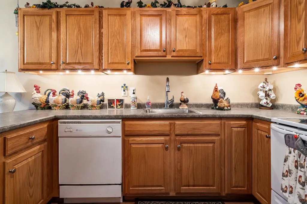 75 Brookview Road Windham NH 03087