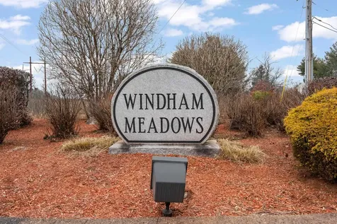 75 Brookview Road Windham NH 03087