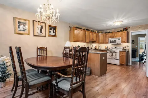 75 Brookview Road Windham NH 03087