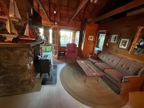 792 Bunker Road New London NH 03257