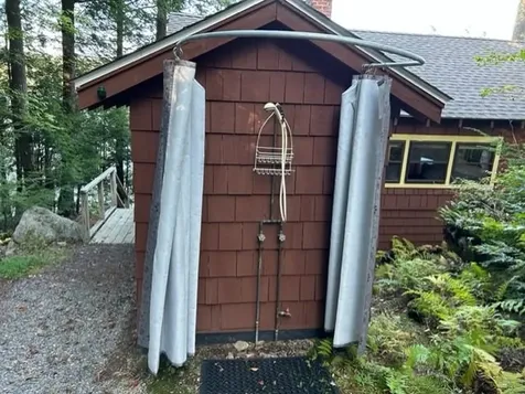 792 Bunker Road New London NH 03257