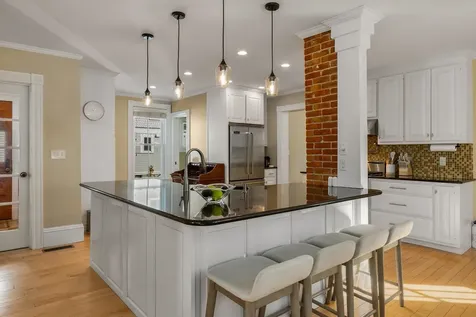 6 Gill Street Exeter NH 03833