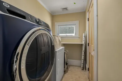 6 Gill Street Exeter NH 03833