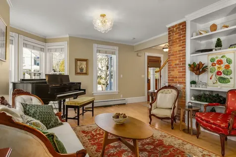 6 Gill Street Exeter NH 03833