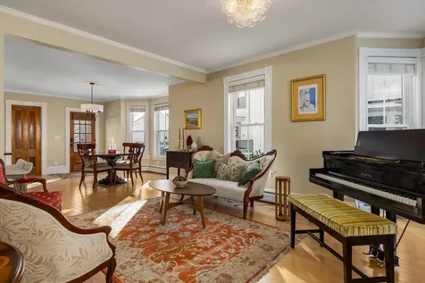 6 Gill Street Exeter NH 03833