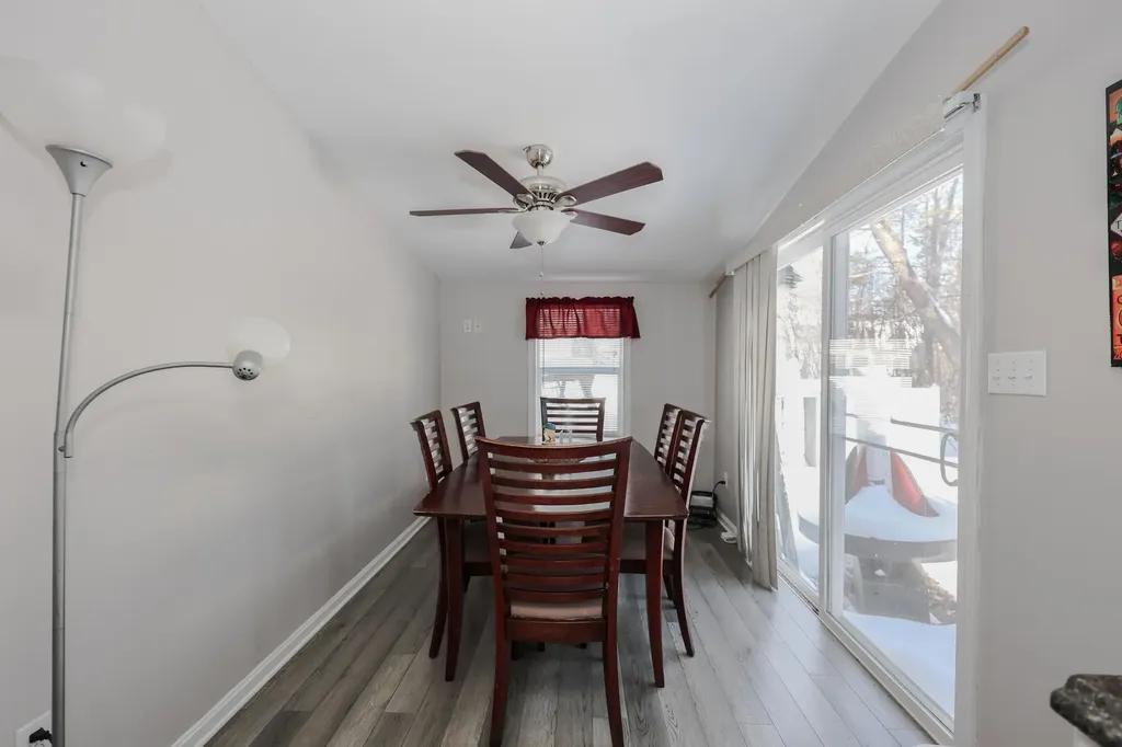 12 Roosevelt Lane Laconia NH 03246