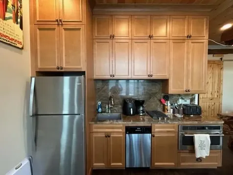 14 Edgemont Landing Newbury NH 03255