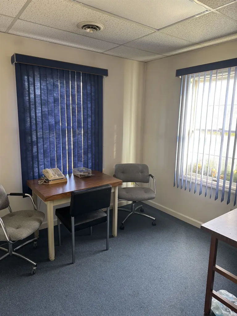 6 Roberts Avenue Rutland City VT 05701