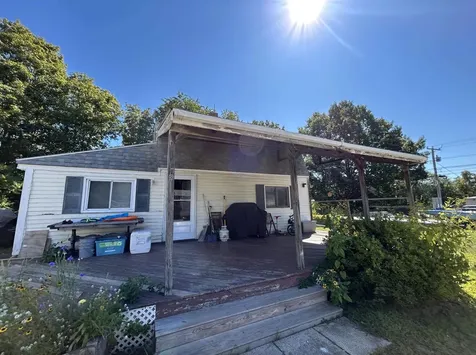 269 South Road Kensington NH 03833