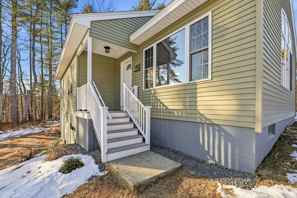 59 Thompson Road Keene NH 03431