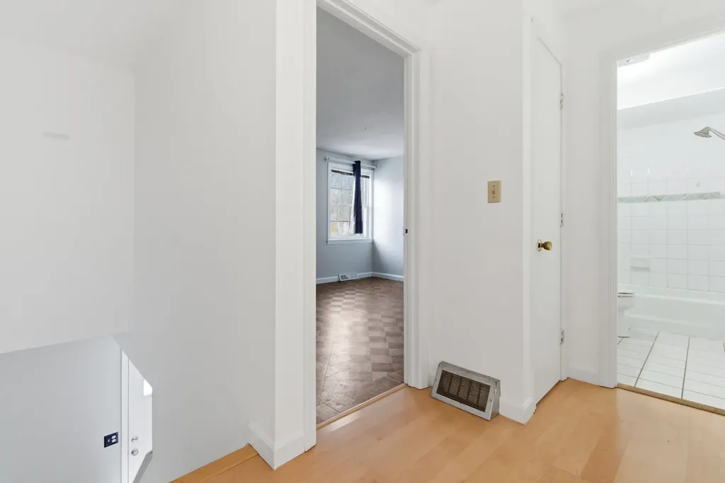 25 Kern Drive Nashua NH 03060