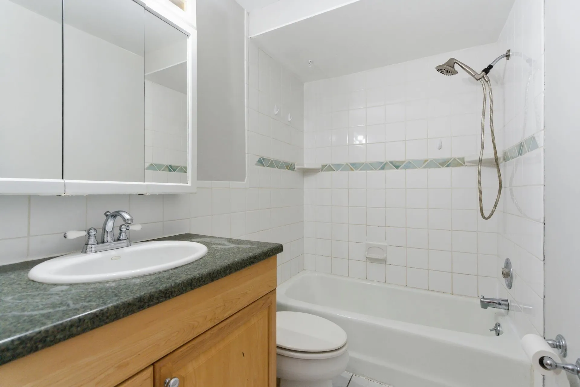 25 Kern Drive Nashua NH 03060