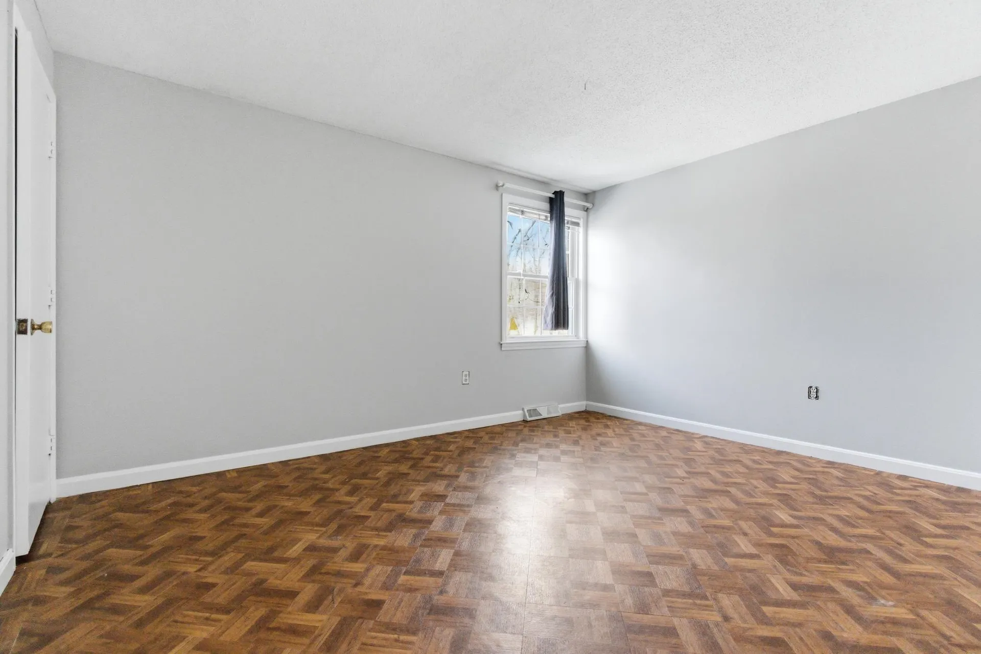 25 Kern Drive Nashua NH 03060