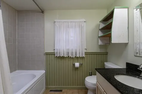 187 Lacross Road Springfield VT 05156