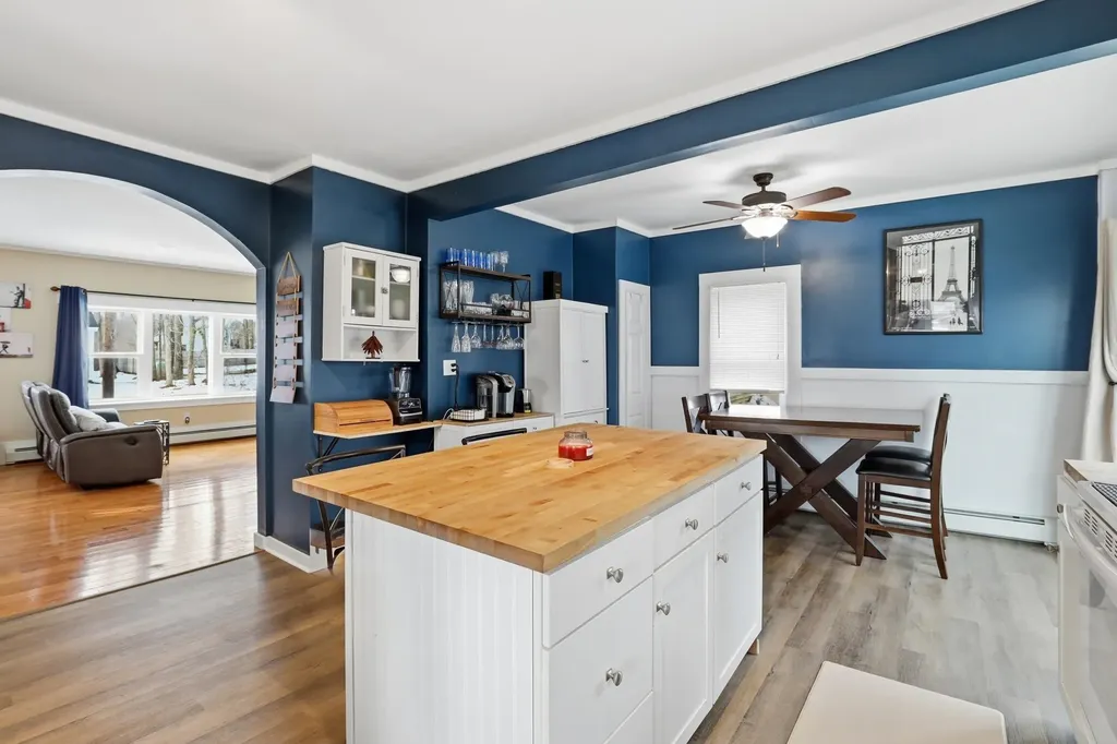 16 Bridge Street Berwick ME 03901