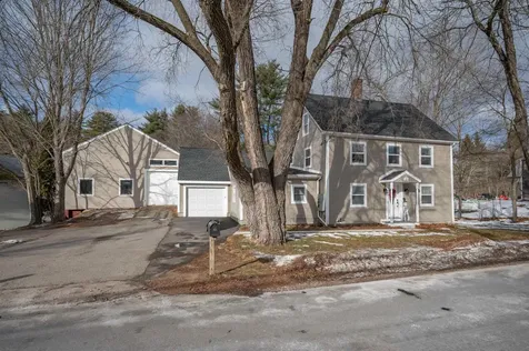 706 Western Avenue Henniker NH 03242