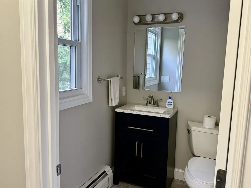 13 Ferry Road Bow NH 03304