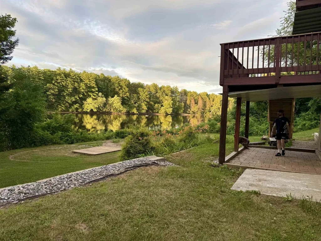 13 Ferry Road Bow NH 03304