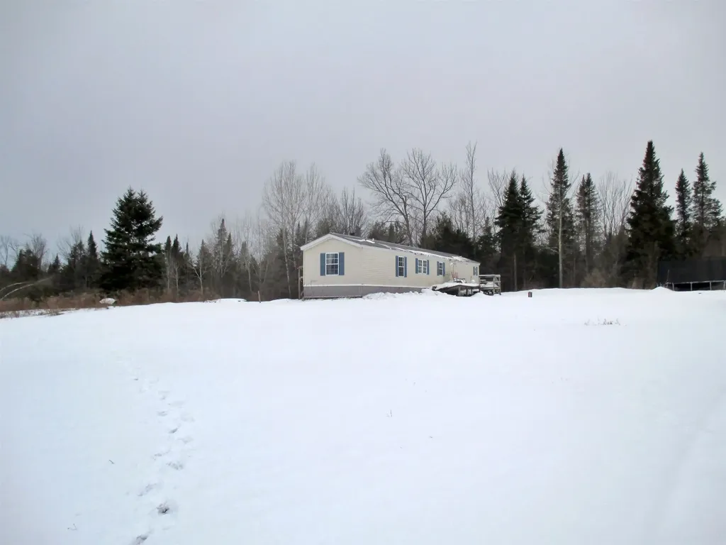 1308 Number 12 Road Newport Town VT 05857