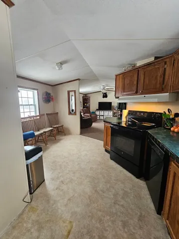 1308 Number 12 Road Newport Town VT 05857