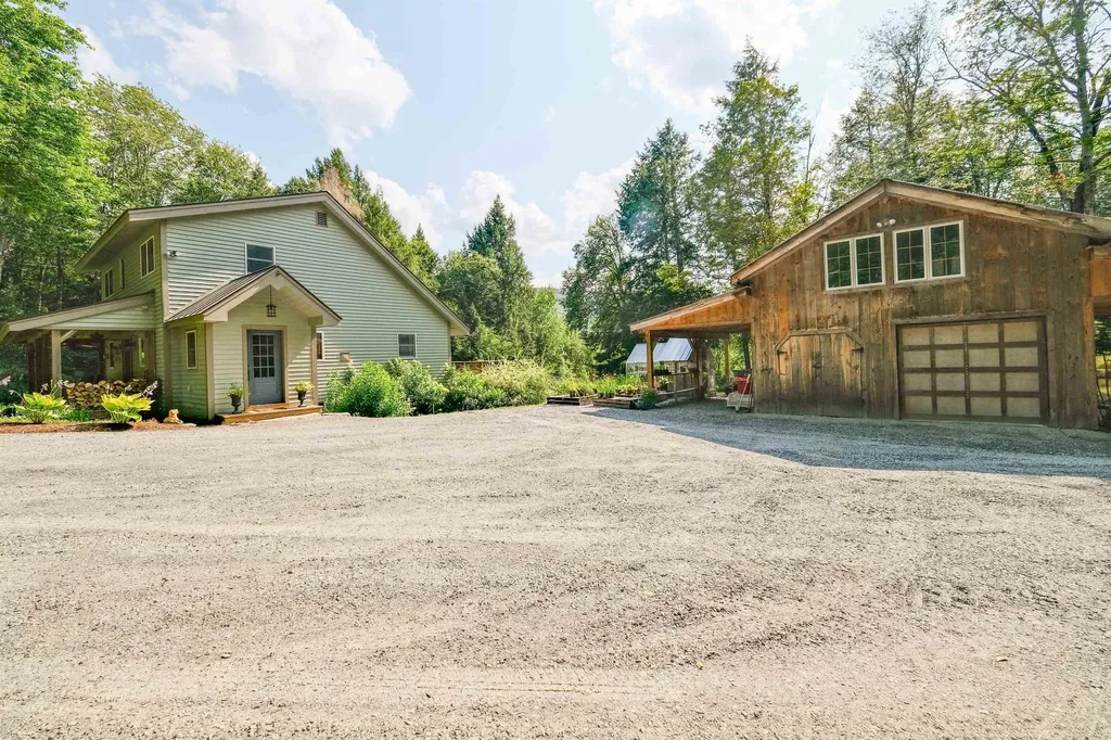 688 Hidden Heights Road Chester VT 05143