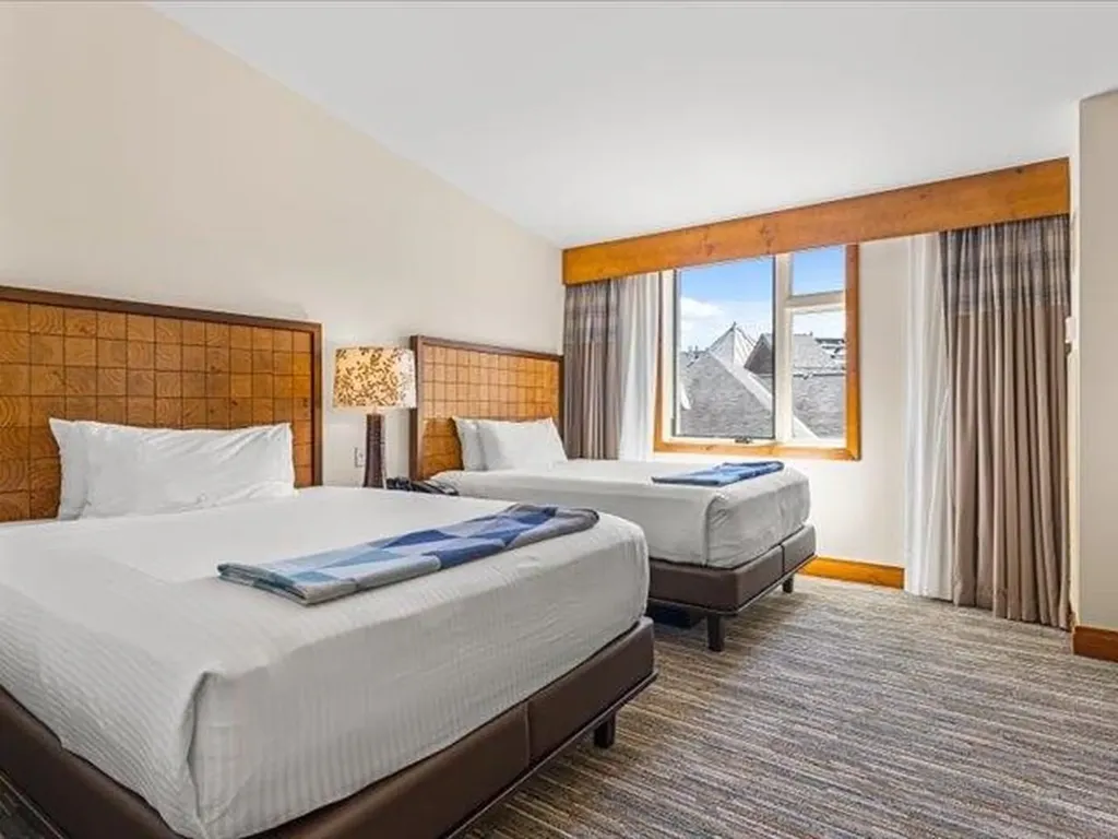 7412 Mountain Road Stowe VT 05672
