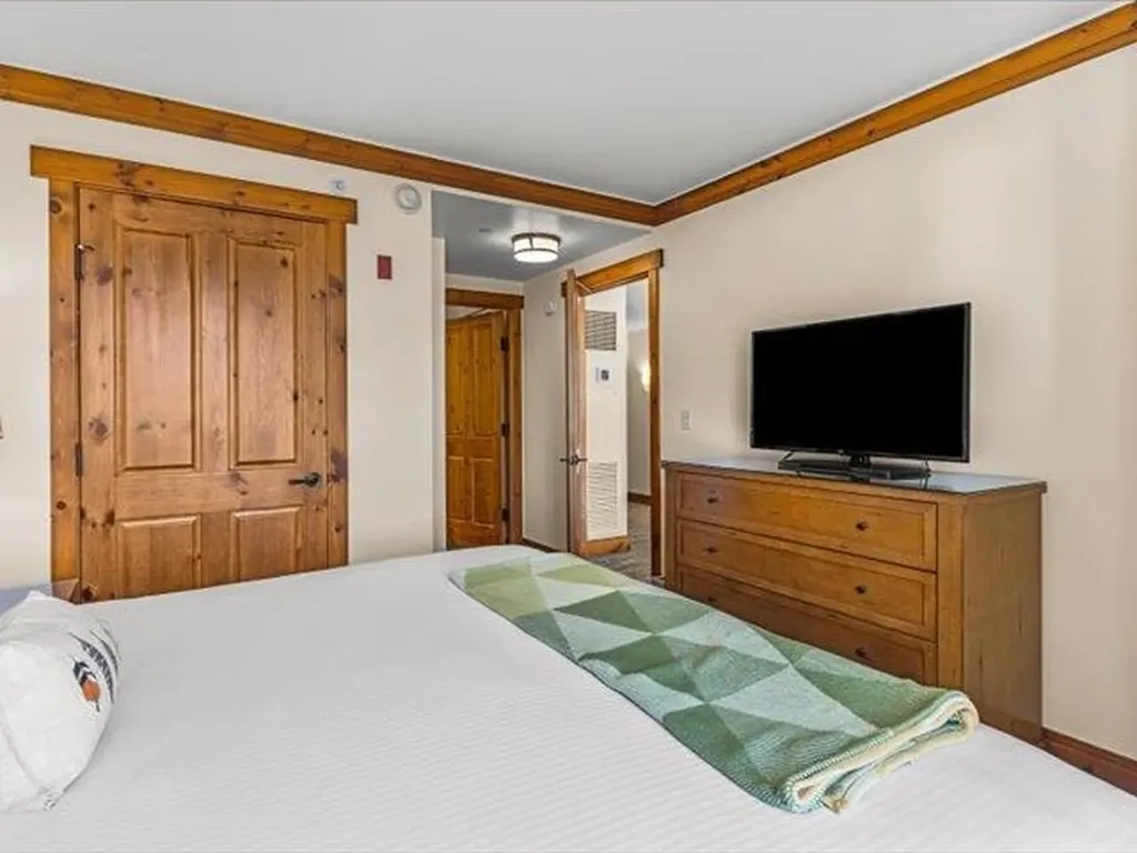 7412 Mountain Road Stowe VT 05672