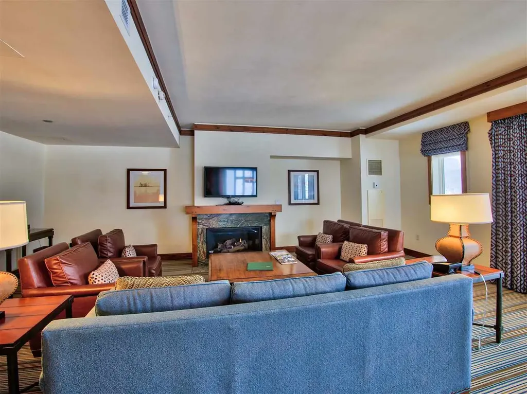 7412 Mountain Road Stowe VT 05672