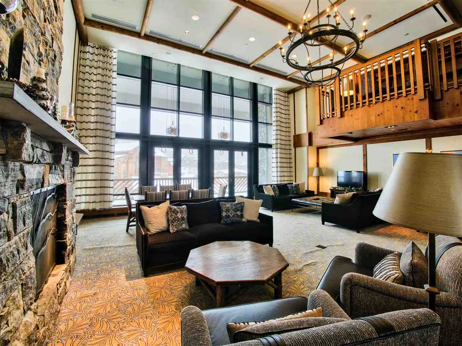 7412 Mountain Road Stowe VT 05672