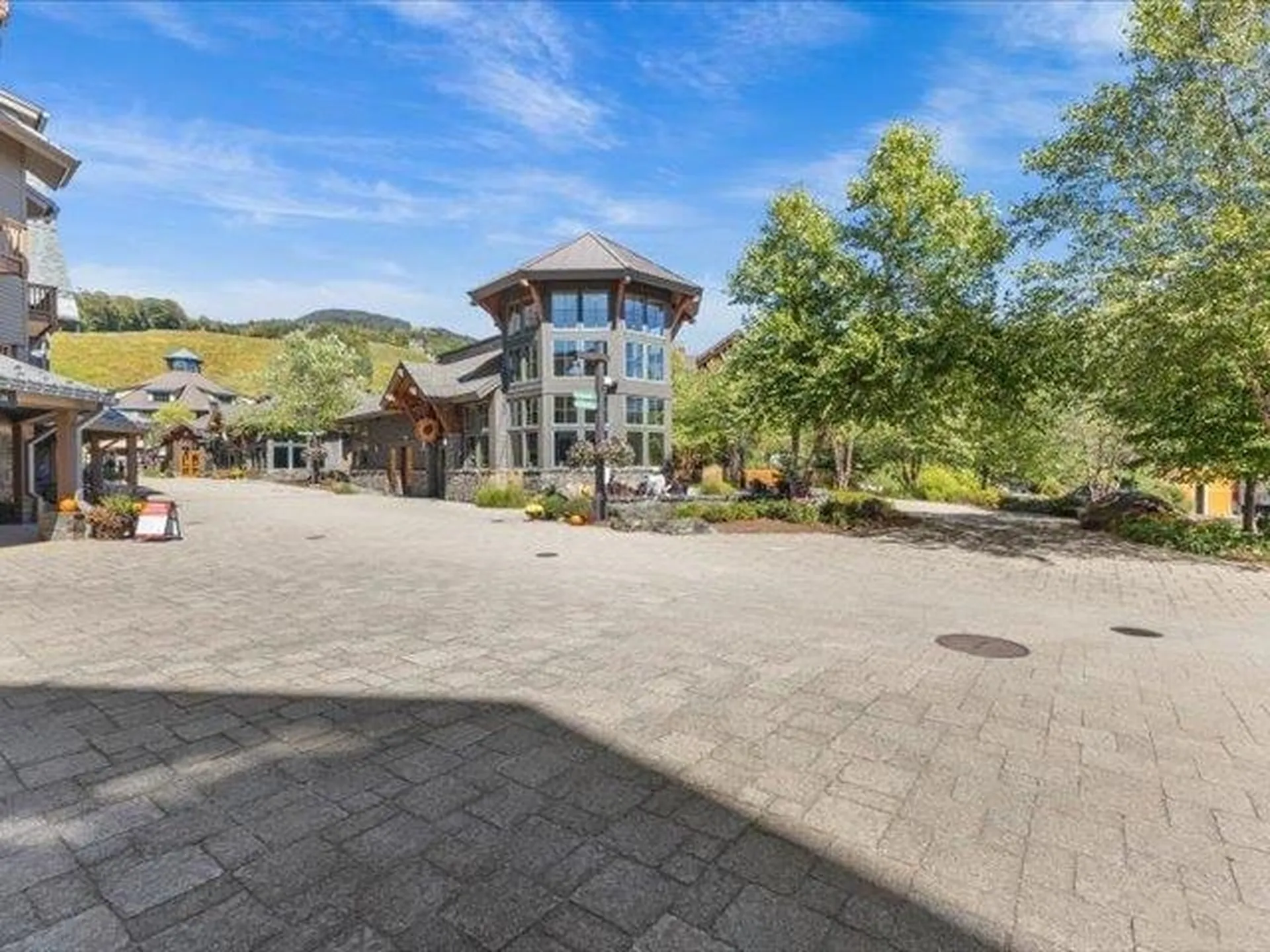 7412 Mountain Road Stowe VT 05672