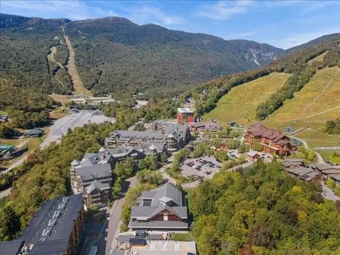 7412 Mountain Road Stowe VT 05672