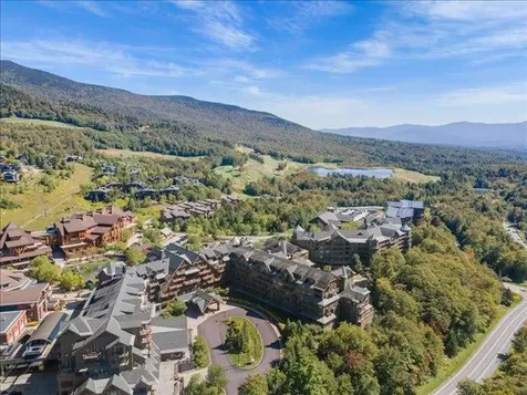 7412 Mountain Road Stowe VT 05672