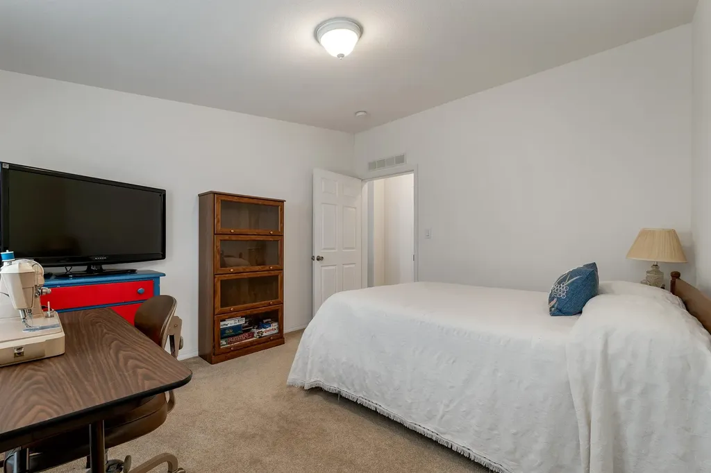 70 Osprey Road Alton NH 03809