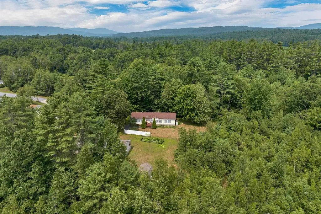 70 Osprey Road Alton NH 03809