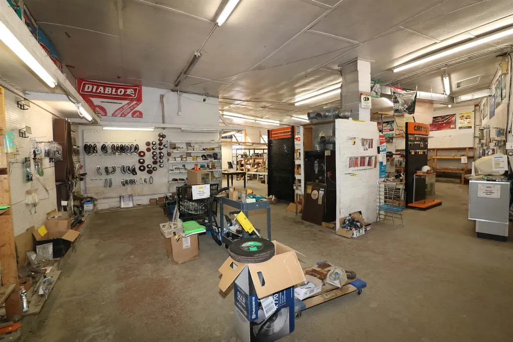 1519 Us Route 302 Berlin VT 05602