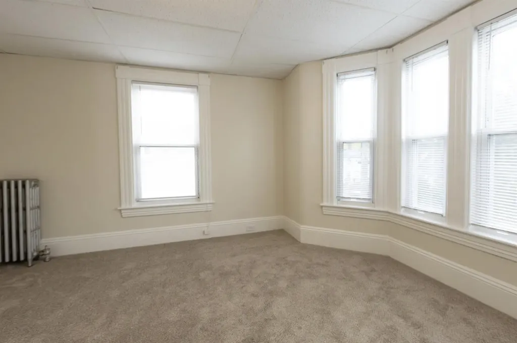 470 Spruce Street Manchester NH 03103