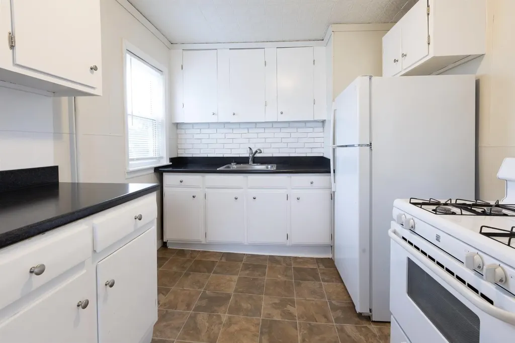 470 Spruce Street Manchester NH 03103